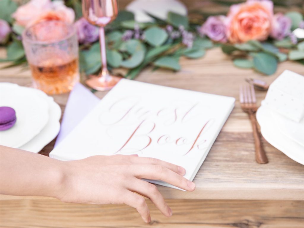 Ευχολόγιο – Βιβλίο Ευχών Γάμου Guest Book Ροζ Χρυσό